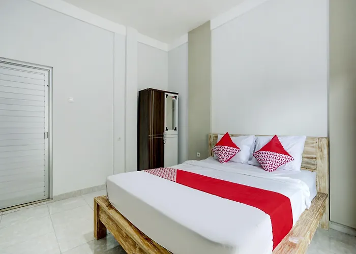 Oyo Flagship 90756 Melasti Hills & Cafe Ungasan (Bali)